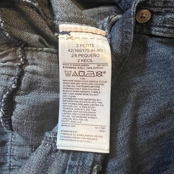 Gap Jean Jumpsuit Size 2 Petite - Picture 4 of 8